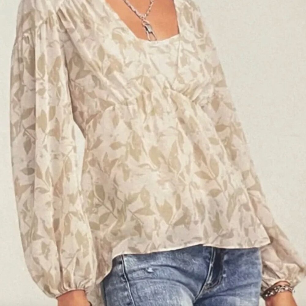 CAbi Couplet Blouse #4156 - 2 Piece Set - Cami & Semi Sheer Blouse Size Small